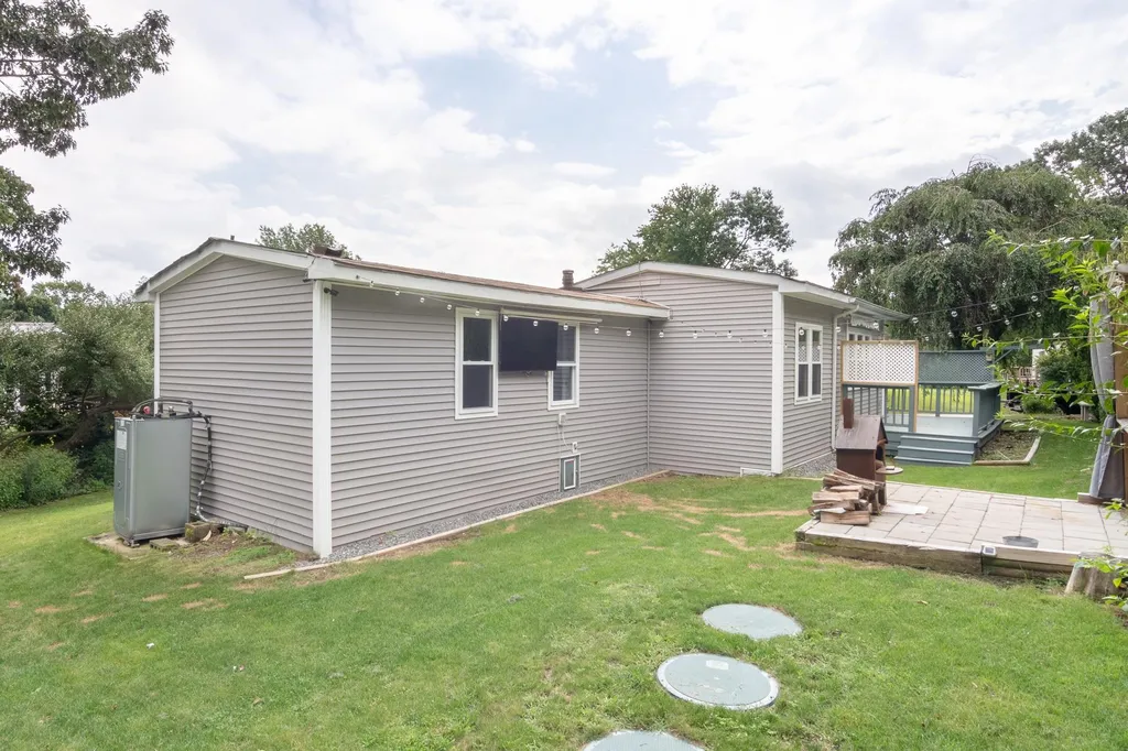 26 Sandpiper Path North Hampton NH 03862