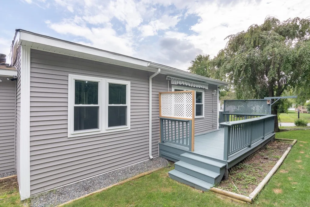 26 Sandpiper Path North Hampton NH 03862