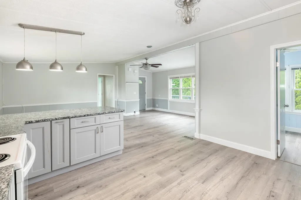 26 Sandpiper Path North Hampton NH 03862