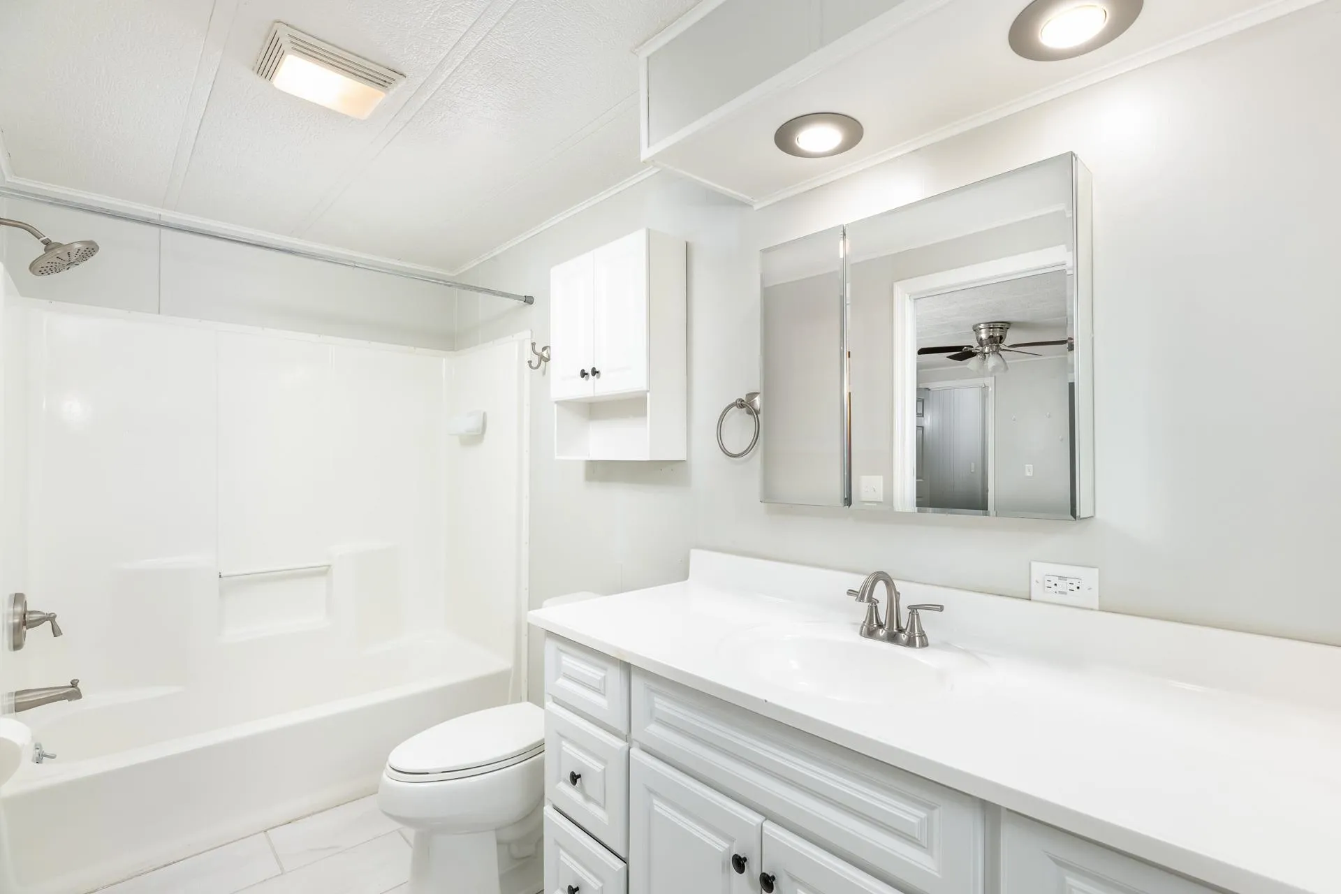 26 Sandpiper Path North Hampton NH 03862