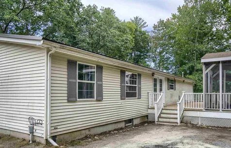 426 Weare Road New Boston NH 03070