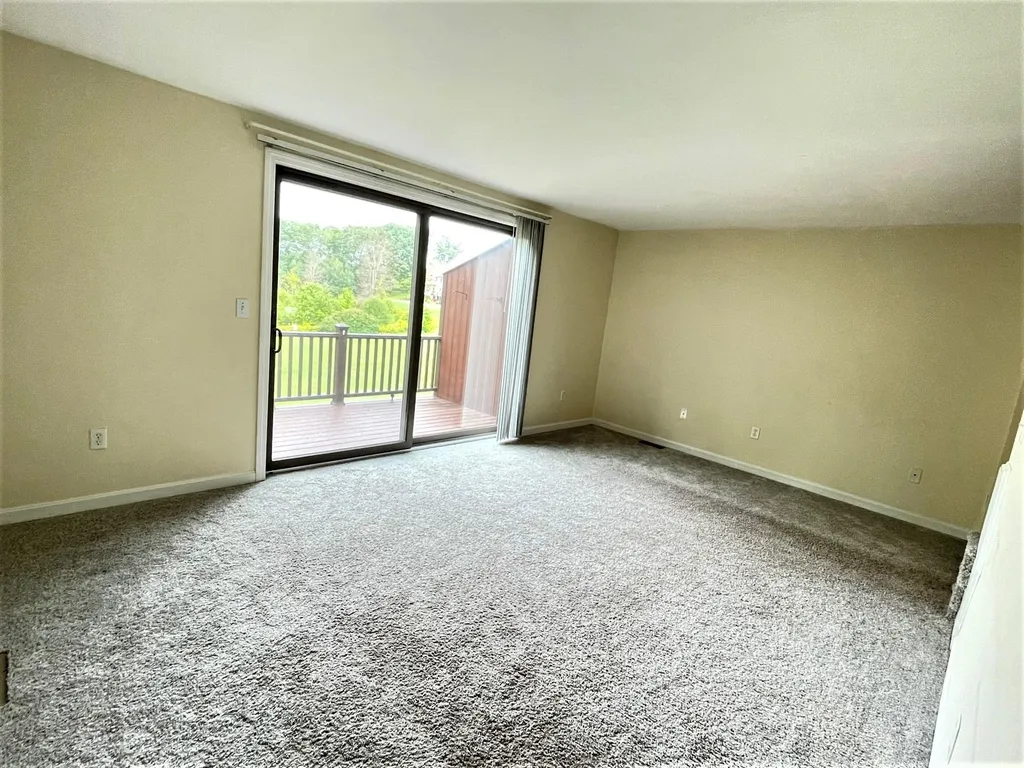419 Ledgeview Drive Rochester NH 03839