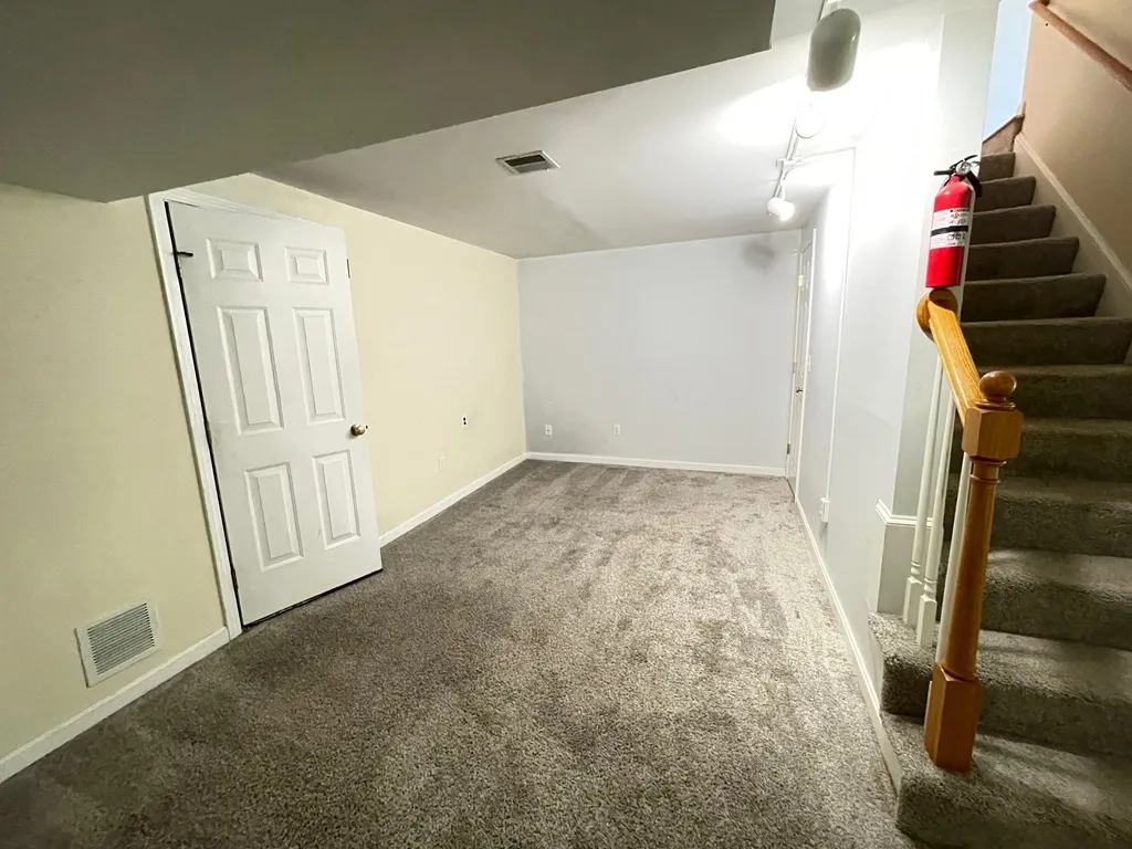 419 Ledgeview Drive Rochester NH 03839