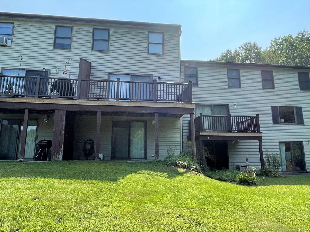 419 Ledgeview Drive Rochester NH 03839