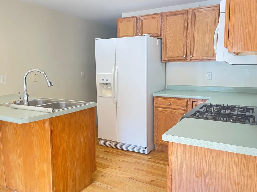 419 Ledgeview Drive Rochester NH 03839
