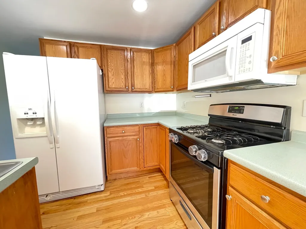 419 Ledgeview Drive Rochester NH 03839