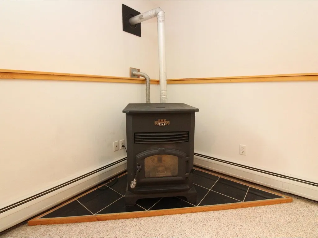 125 Bittersweet Hill Hinesburg VT 05461