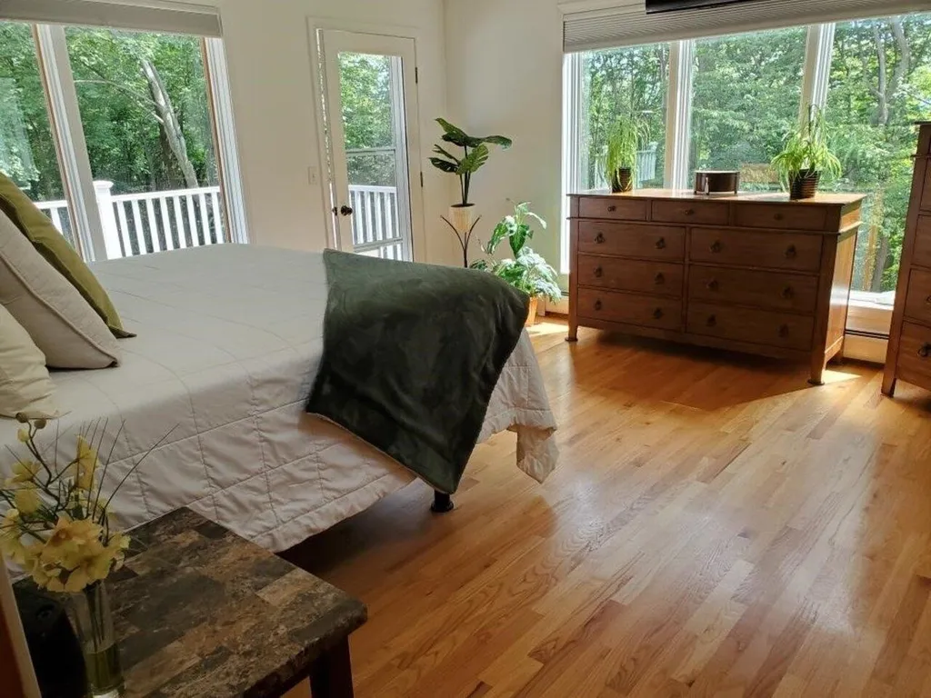 125 Bittersweet Hill Hinesburg VT 05461
