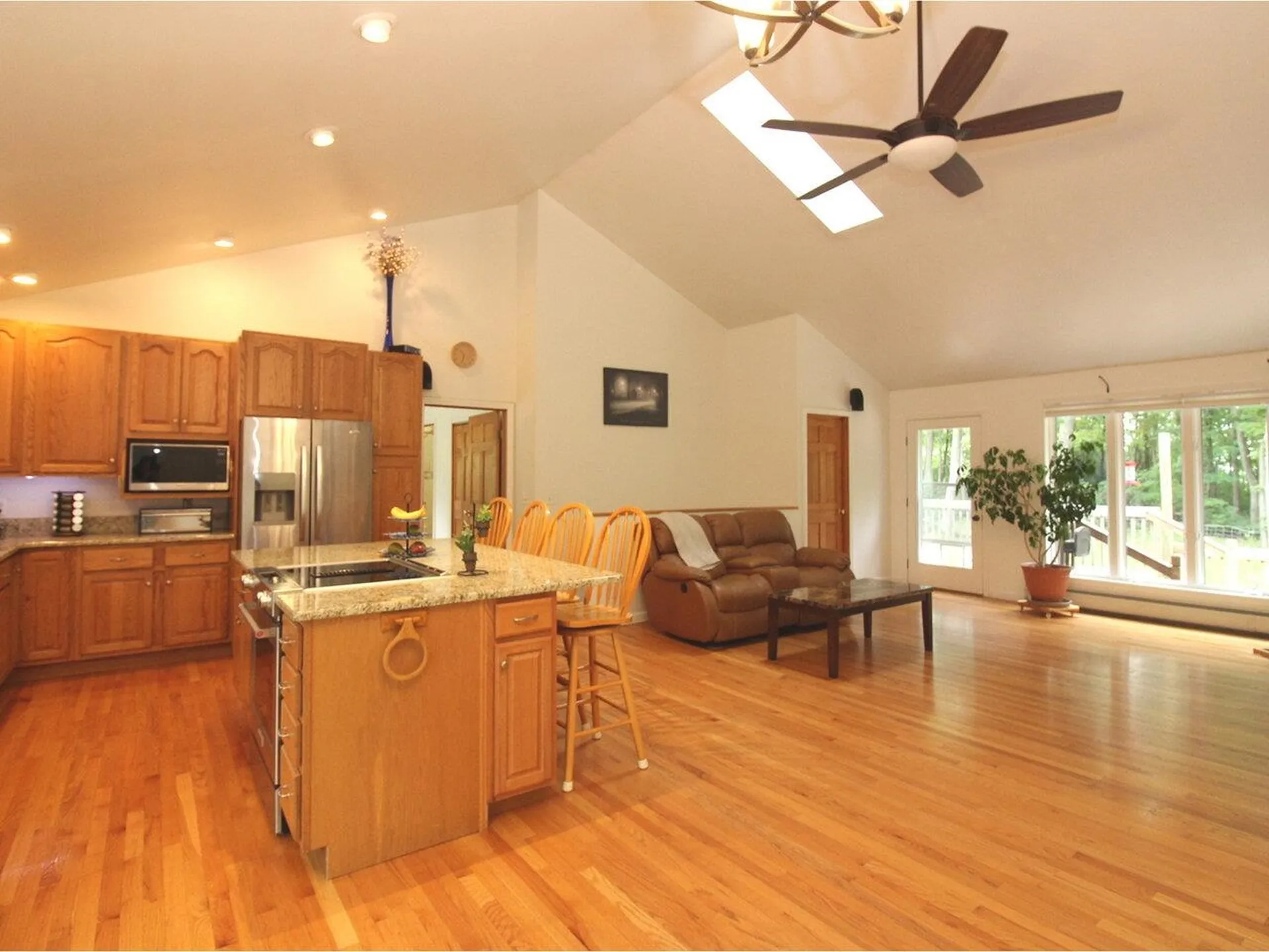 125 Bittersweet Hill Hinesburg VT 05461