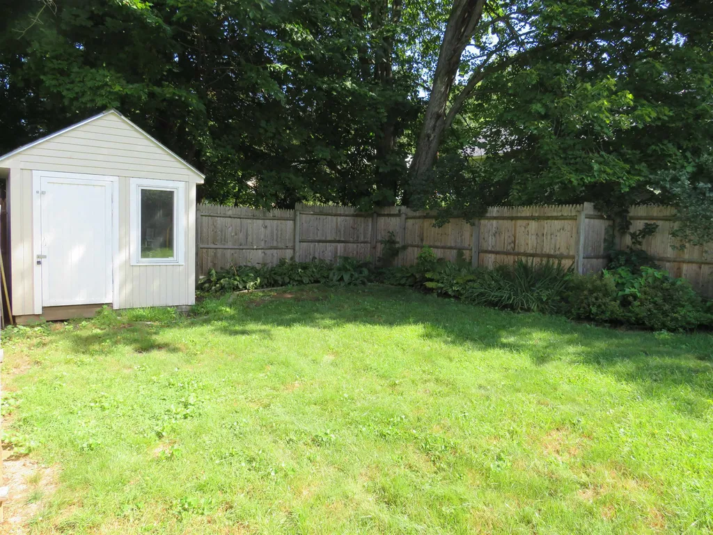 14 Winter Street West Lebanon NH 03784