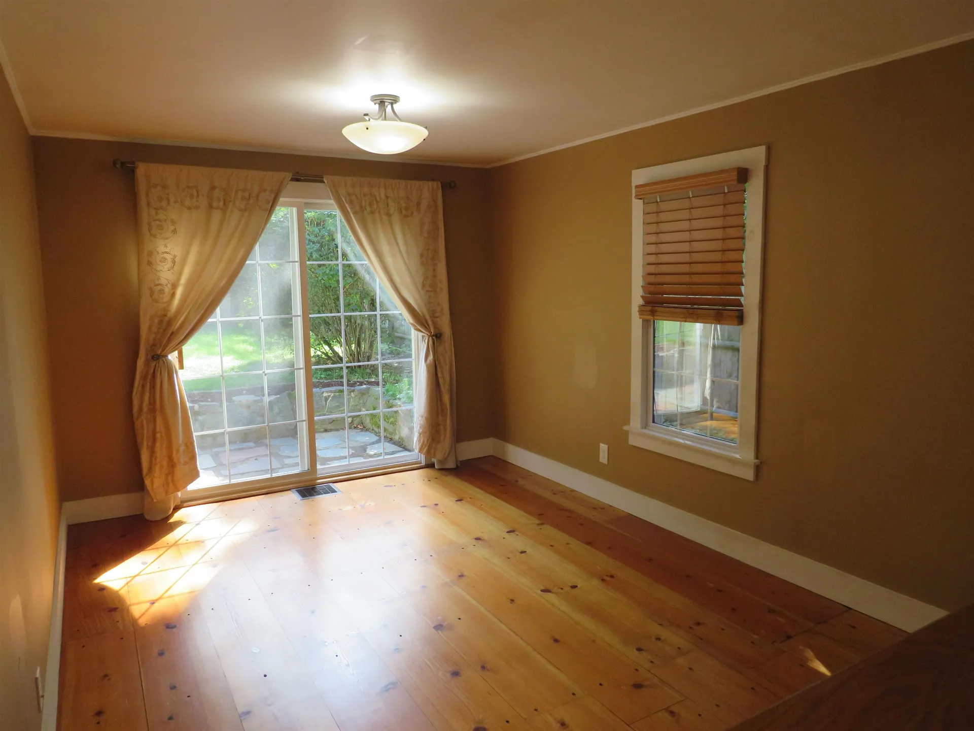 14 Winter Street West Lebanon NH 03784