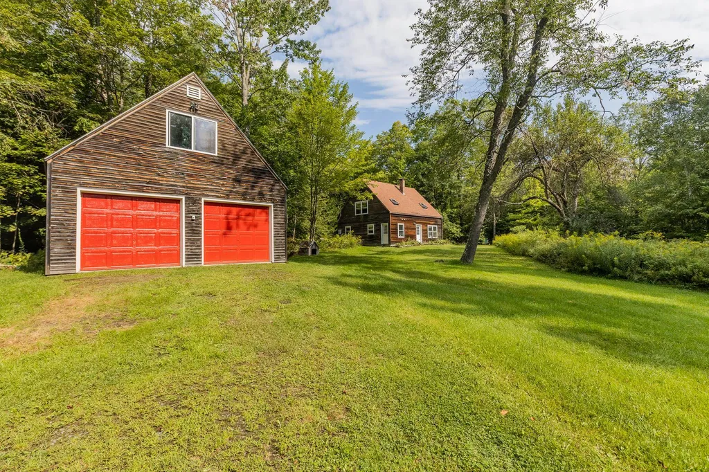164 Upper Bailey Road Thetford VT 05075