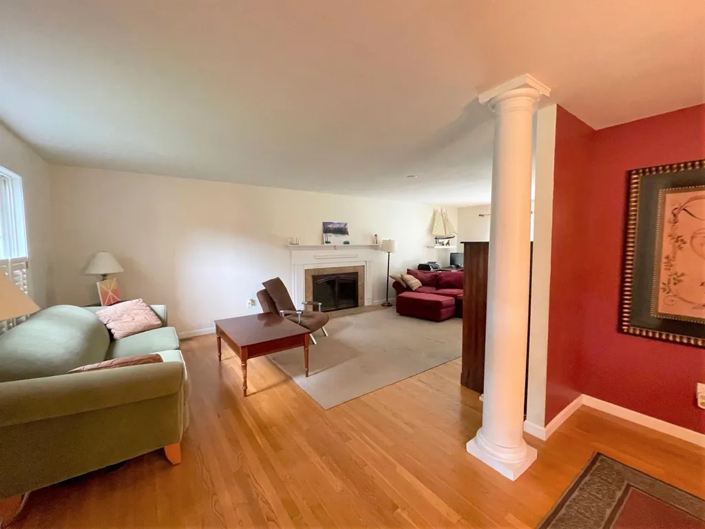 9 Blackford Drive Exeter NH 03833