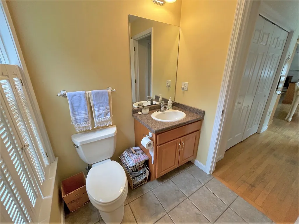 9 Blackford Drive Exeter NH 03833
