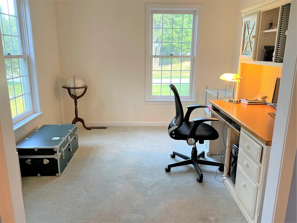 9 Blackford Drive Exeter NH 03833