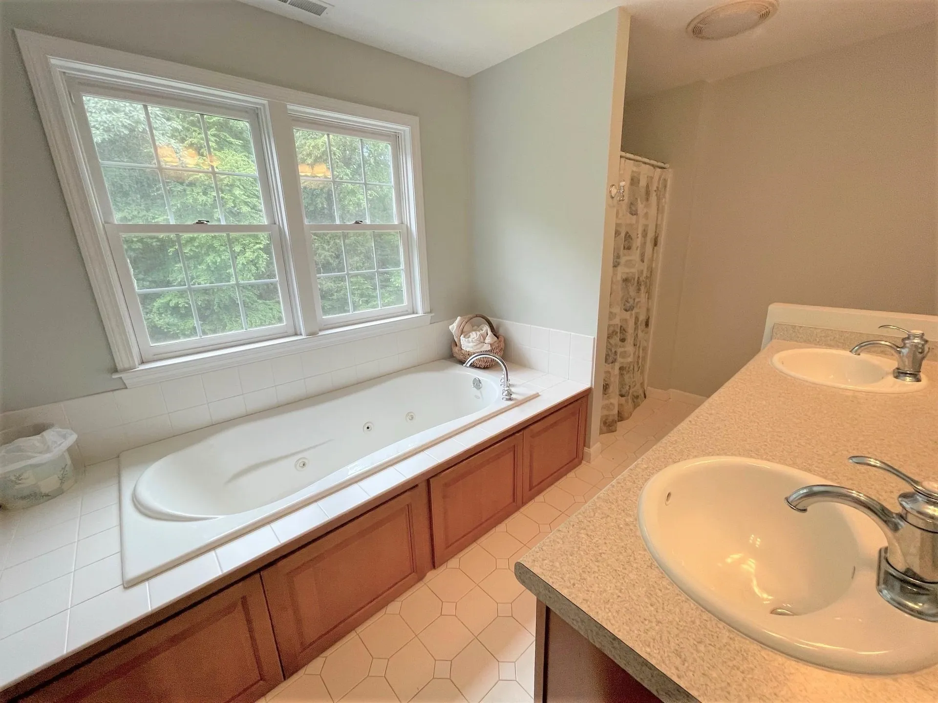 9 Blackford Drive Exeter NH 03833