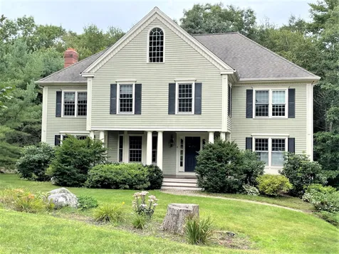 9 Blackford Drive Exeter NH 03833