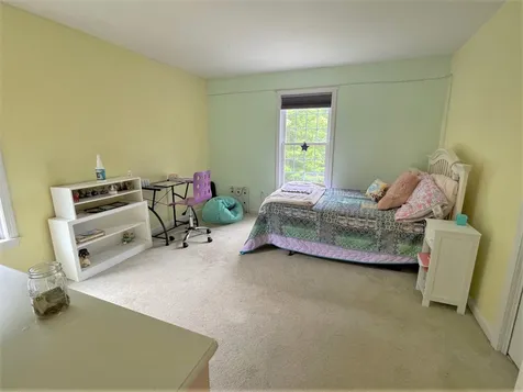9 Blackford Drive Exeter NH 03833