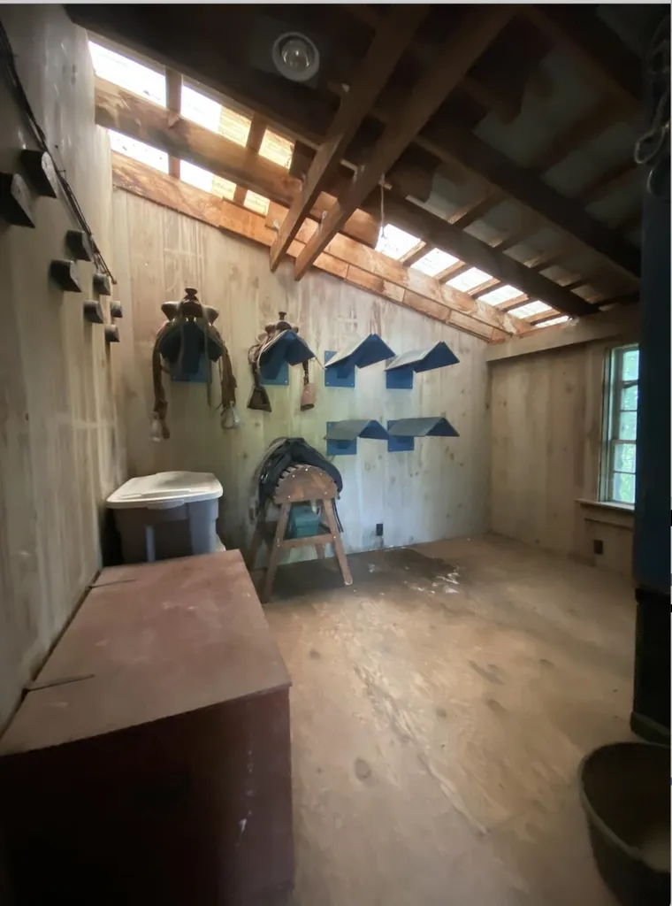 154 Straits Road New Hampton NH 03256