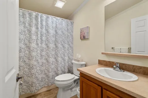36 Holly Circle North Hampton NH 03862