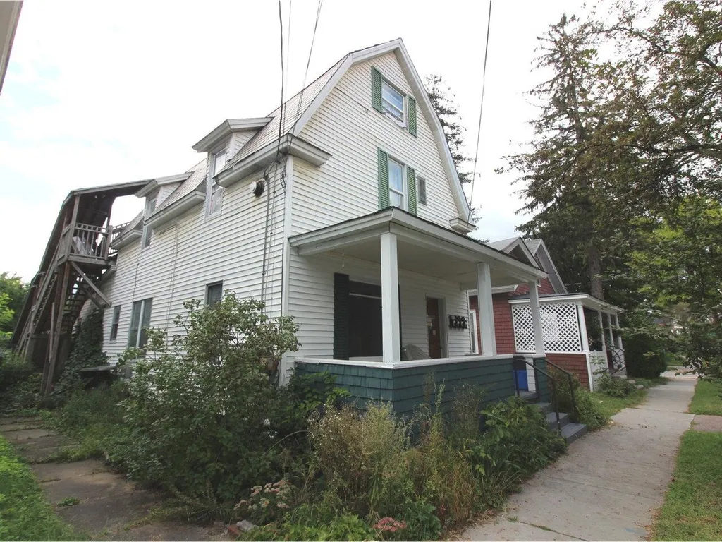 205 North Willard Street Burlington VT 05401