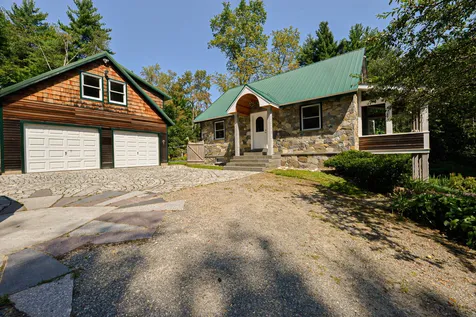 31 Farm Road Kingston NH 03848