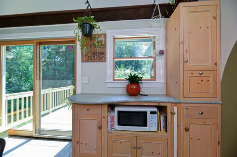 31 Farm Road Kingston NH 03848