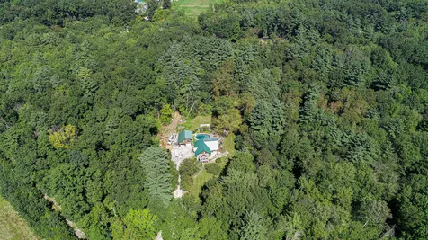31 Farm Road Kingston NH 03848