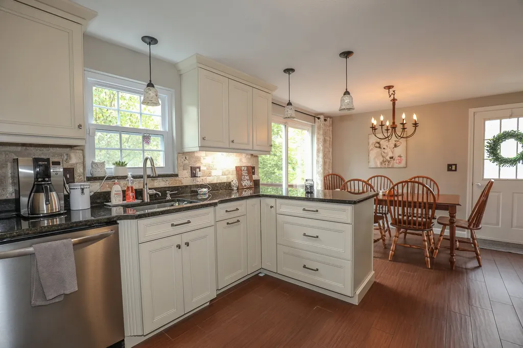 1 Shire Court Goffstown NH 03045