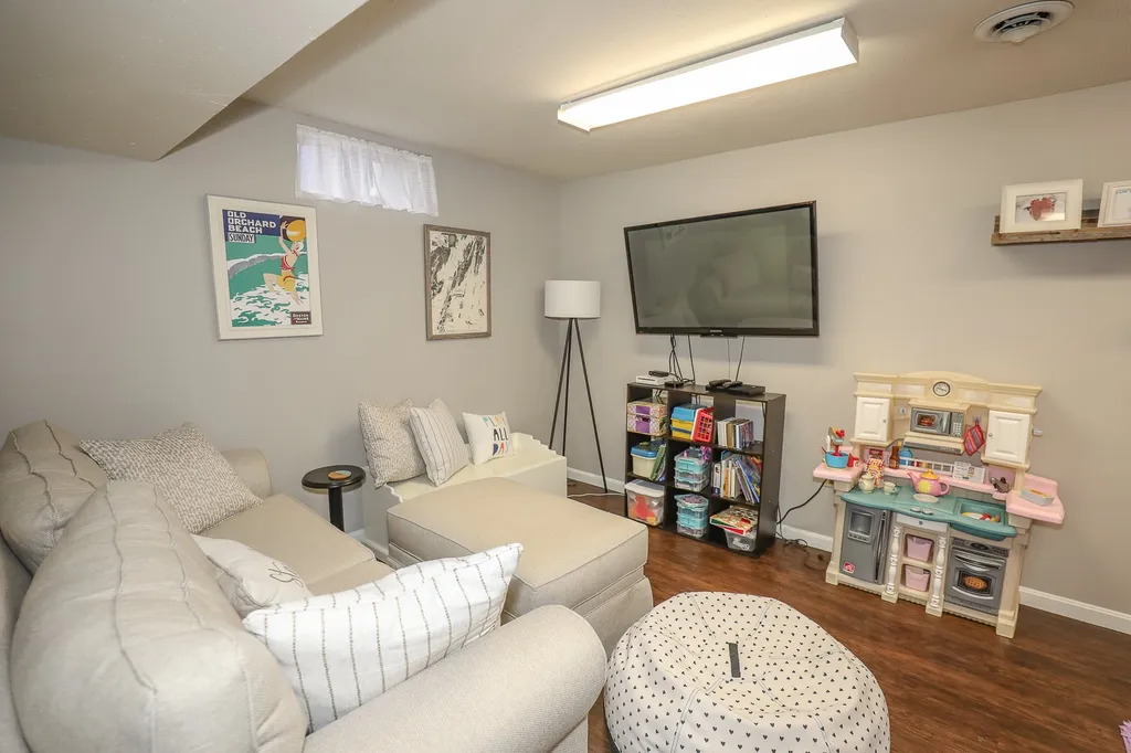 1 Shire Court Goffstown NH 03045