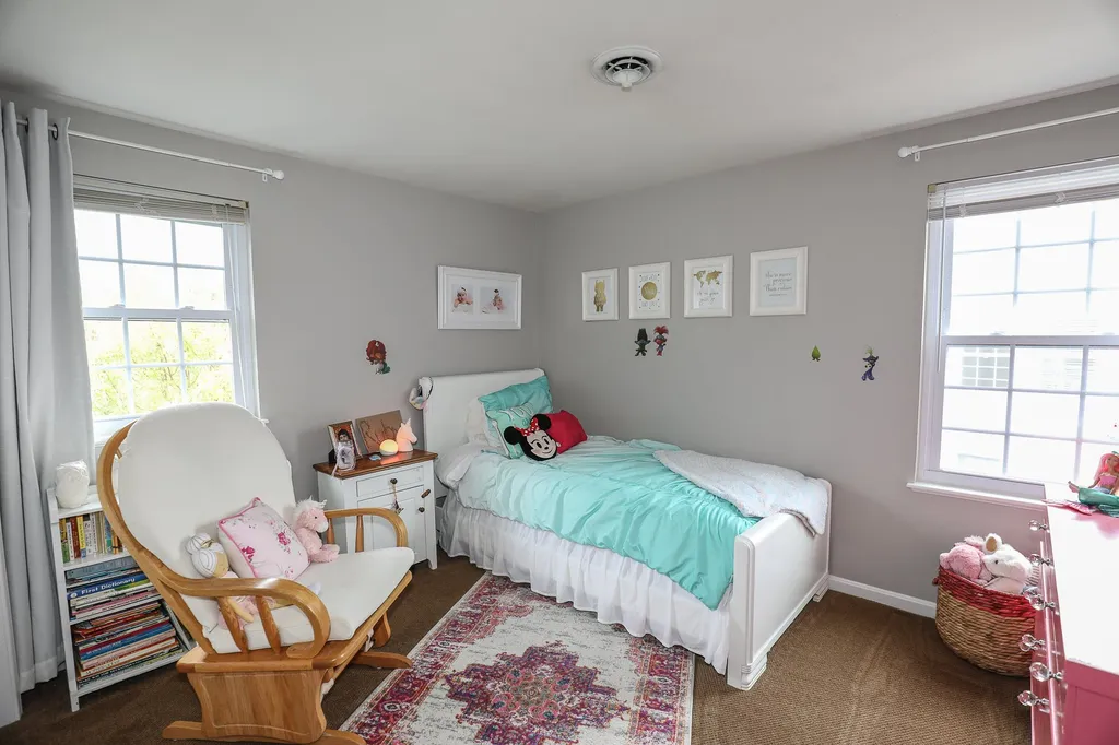 1 Shire Court Goffstown NH 03045