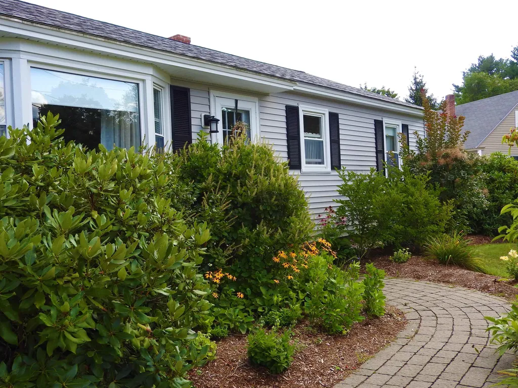 17 Fellows Street Concord NH 03301