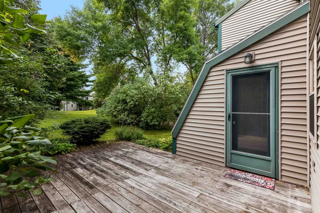 8 Hideaway Lane Williston VT 05495