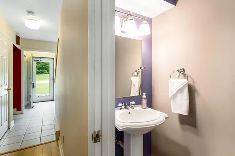 8 Hideaway Lane Williston VT 05495