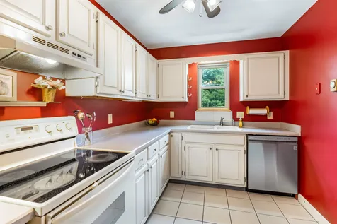 8 Hideaway Lane Williston VT 05495