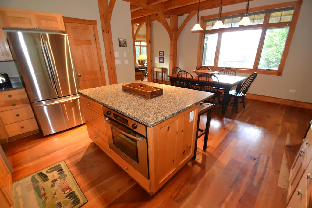 460 Farm Road Fayston VT 05673