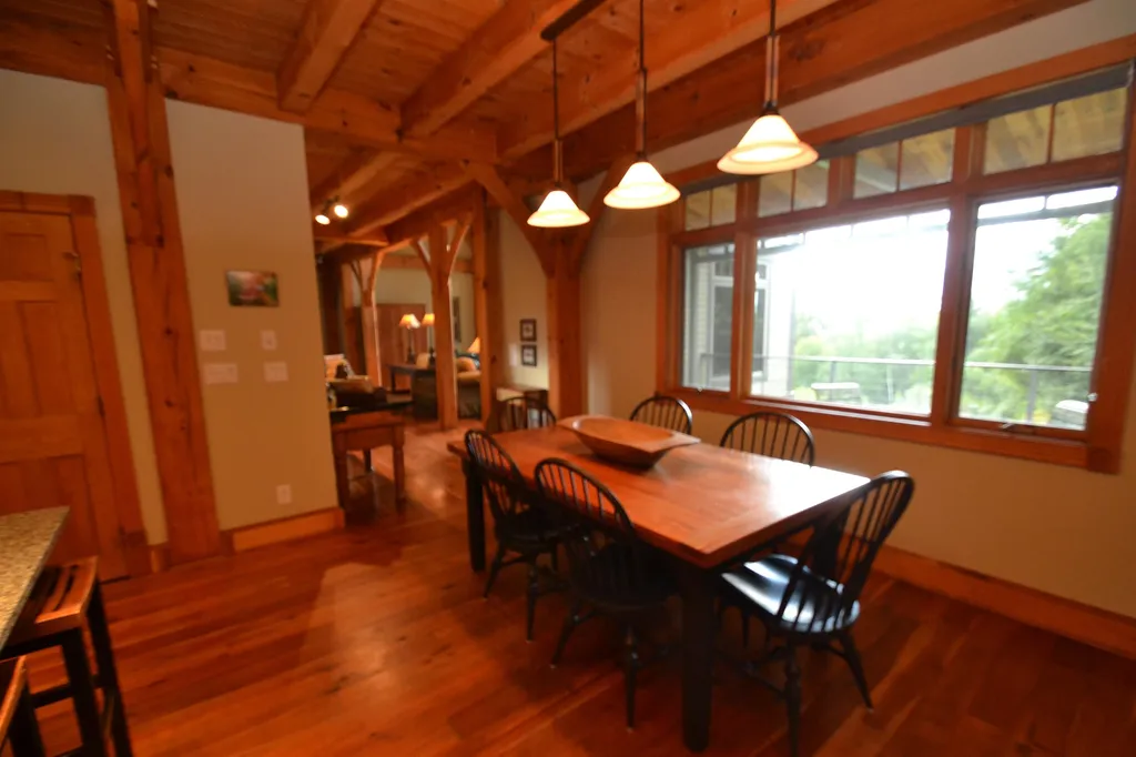 460 Farm Road Fayston VT 05673
