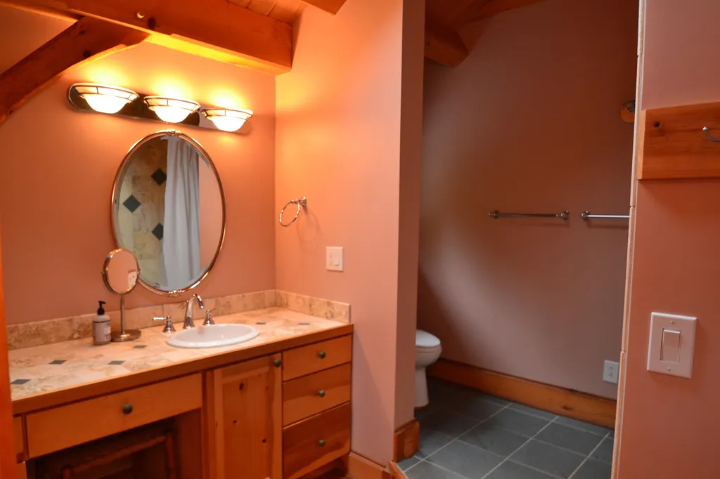 460 Farm Road Fayston VT 05673