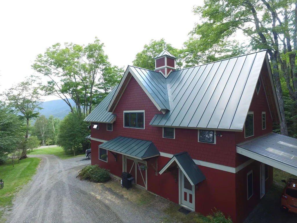 460 Farm Road Fayston VT 05673