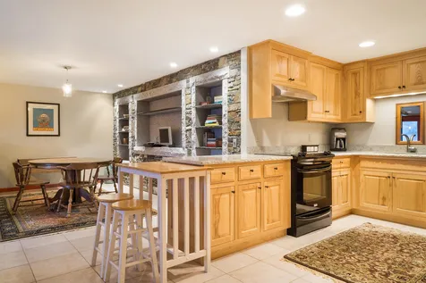 335 Slayton Lane Barnet VT 05821