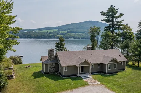 335 Slayton Lane Barnet VT 05821