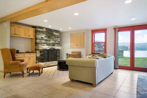 335 Slayton Lane Barnet VT 05821