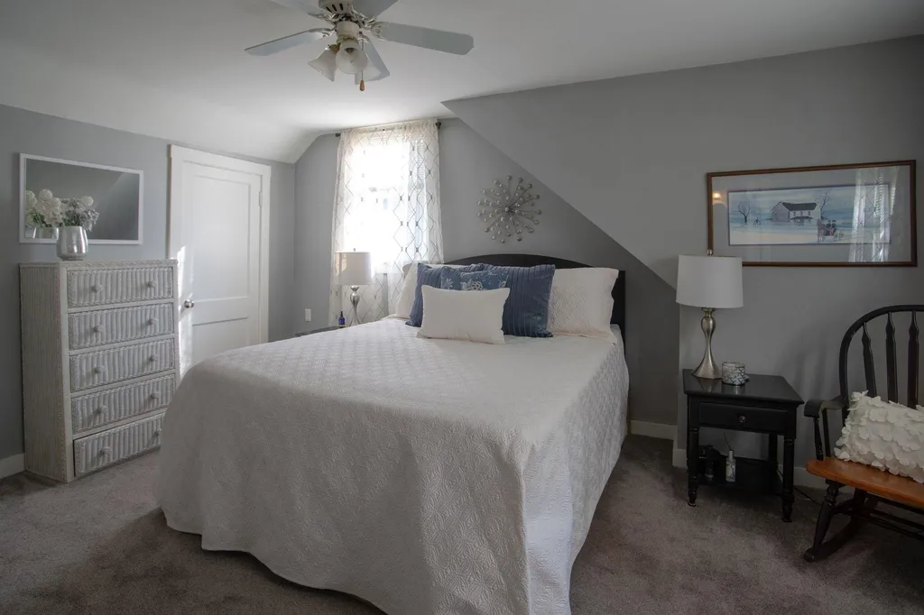 1605 West River Road Dummerston VT 05301