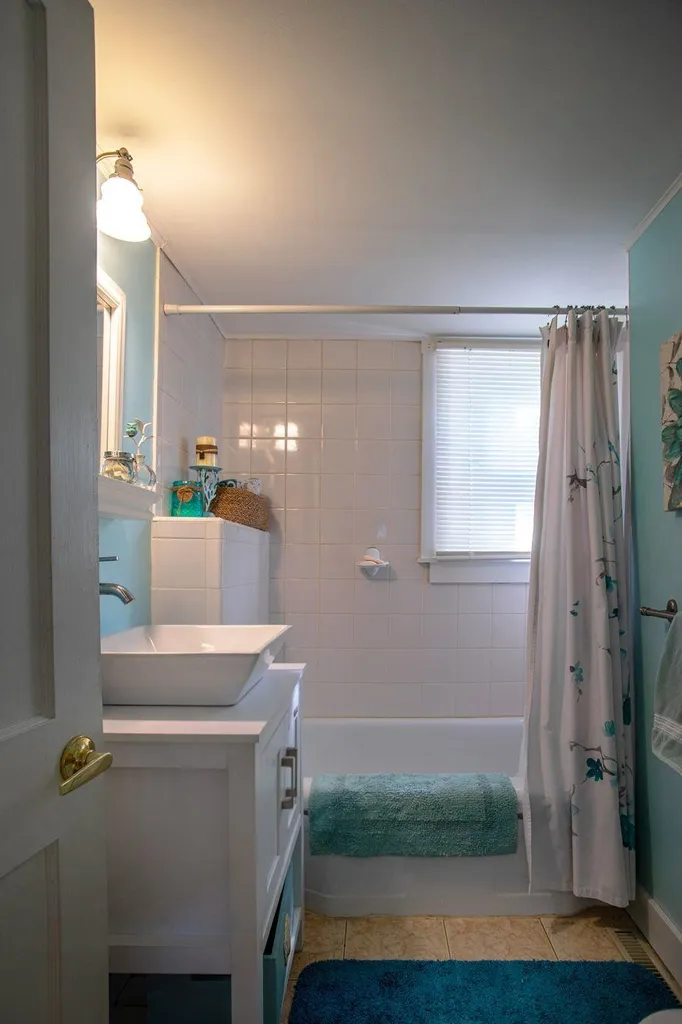 1605 West River Road Dummerston VT 05301