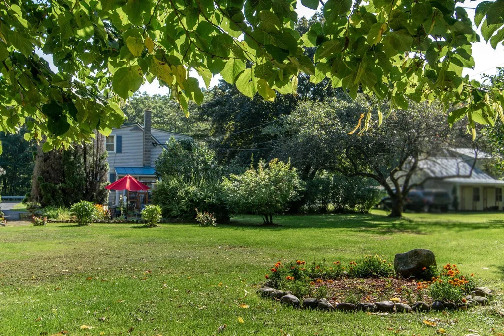 1605 West River Road Dummerston VT 05301