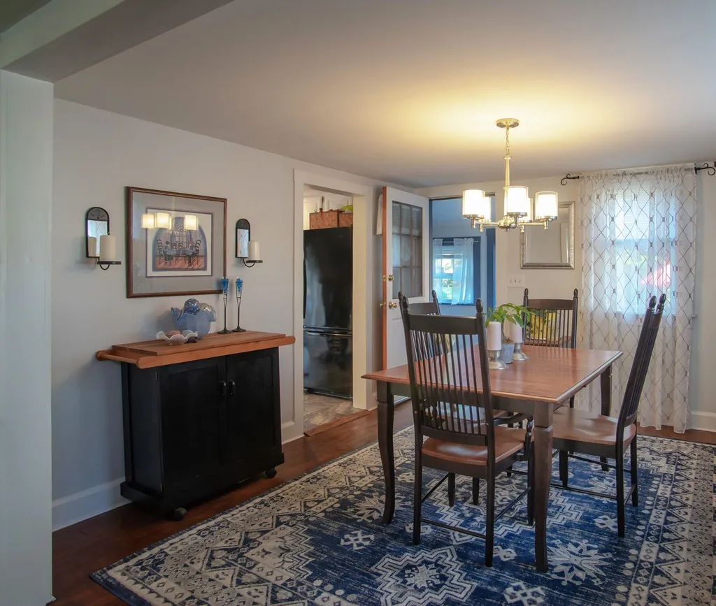 1605 West River Road Dummerston VT 05301