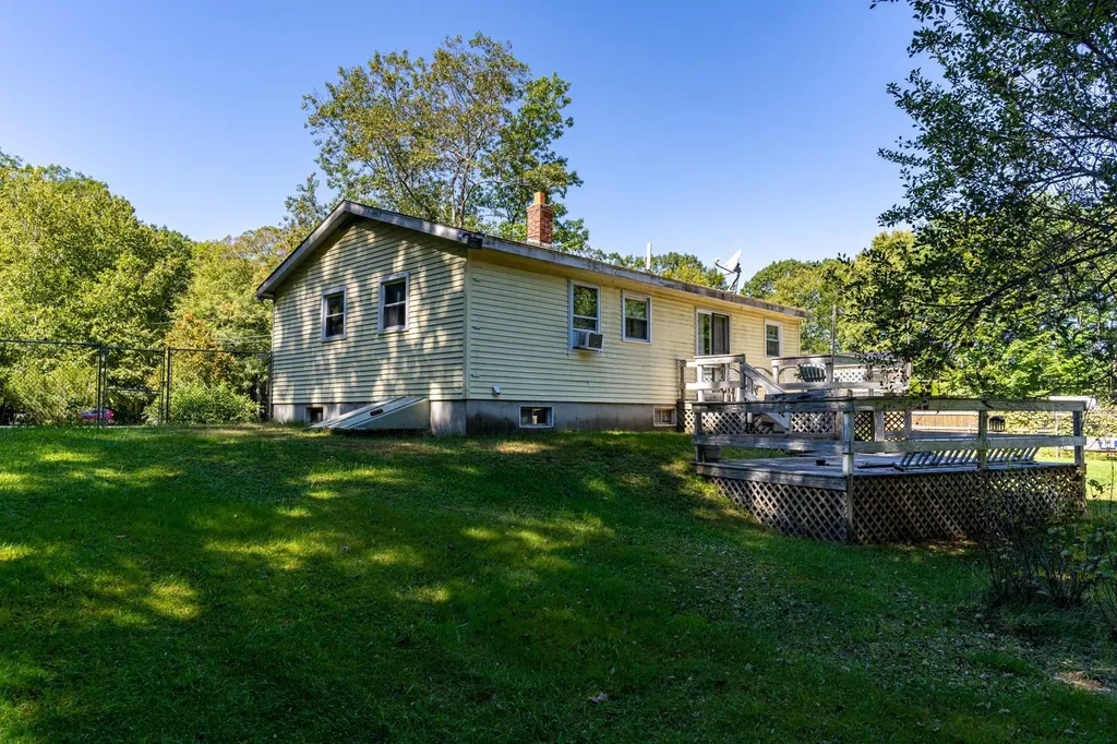 19 Windsor Lane Epping NH 03042-0062