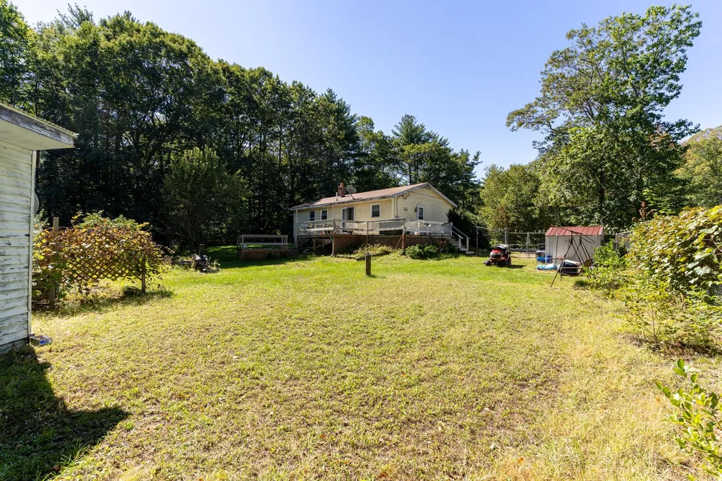 19 Windsor Lane Epping NH 03042-0062
