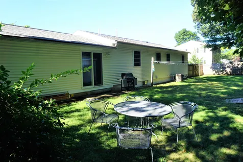 54 Suzanne Drive Portsmouth NH 03801
