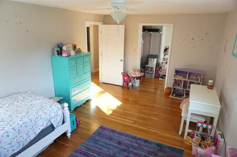54 Suzanne Drive Portsmouth NH 03801